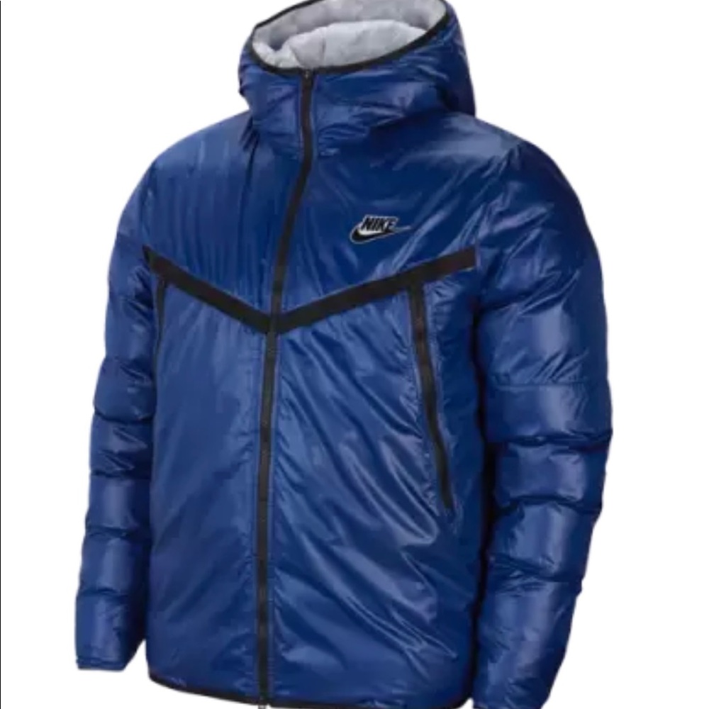 Nike Synthetic Fill Windrunner Puffer Jacket